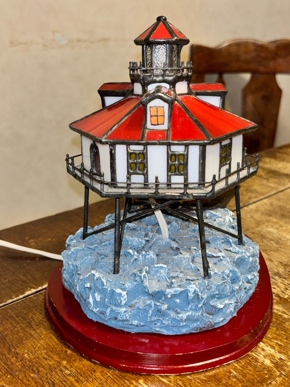 Vintage Lighthouse Lamp Nautical Stained Glass Style Lighted Coastal Decor - Picture 6 of 11